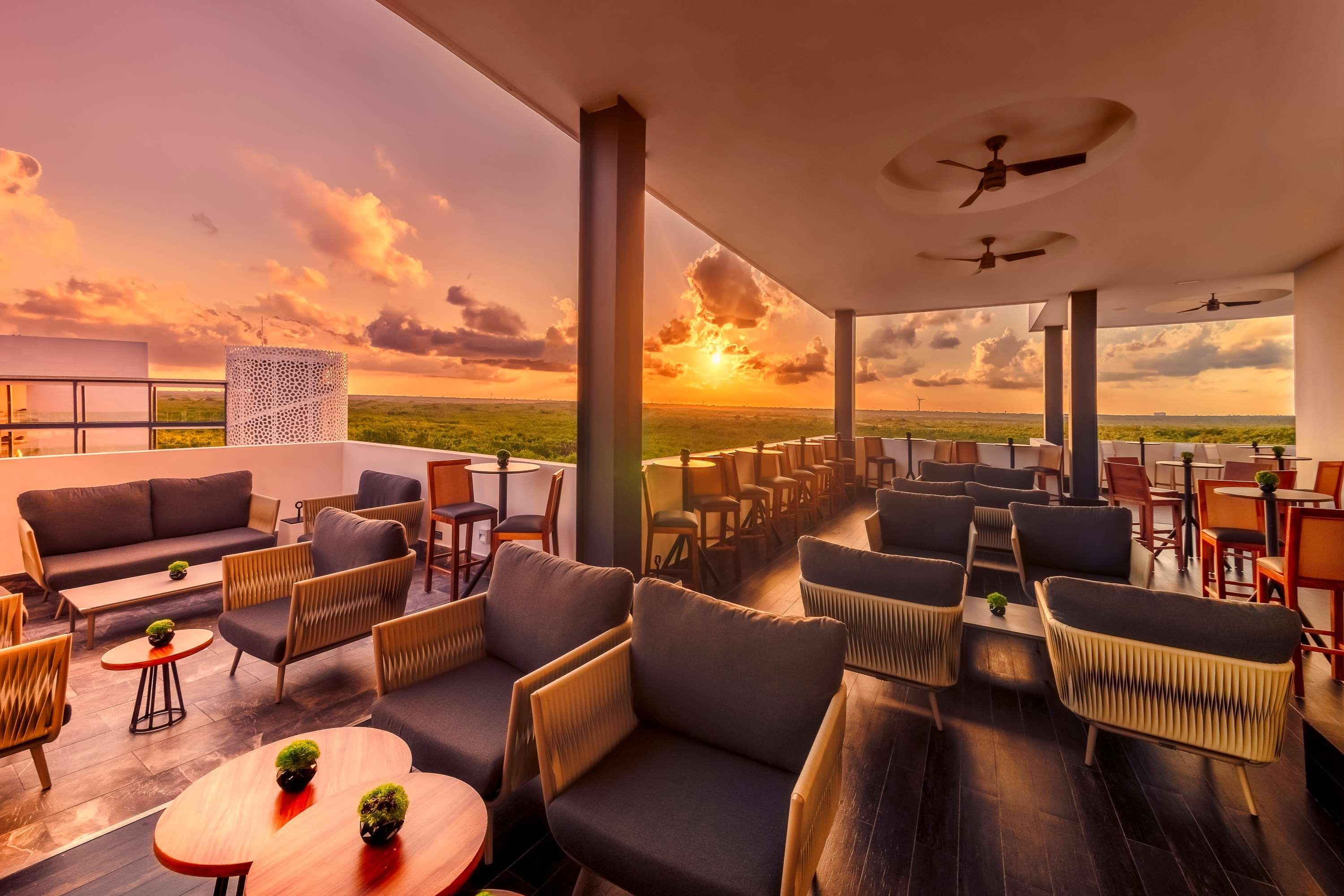 Haven Riviera Cancun Resort 5*